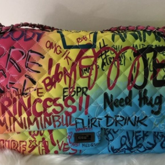 OVERSIZE GRAFITTI HANDBAG - Picture 4 of 4